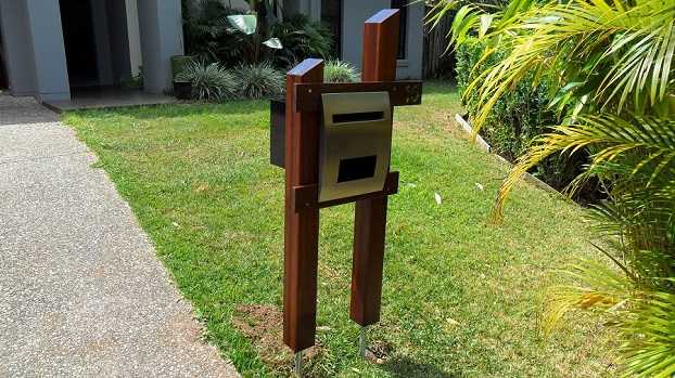 Timber-Letterboxes